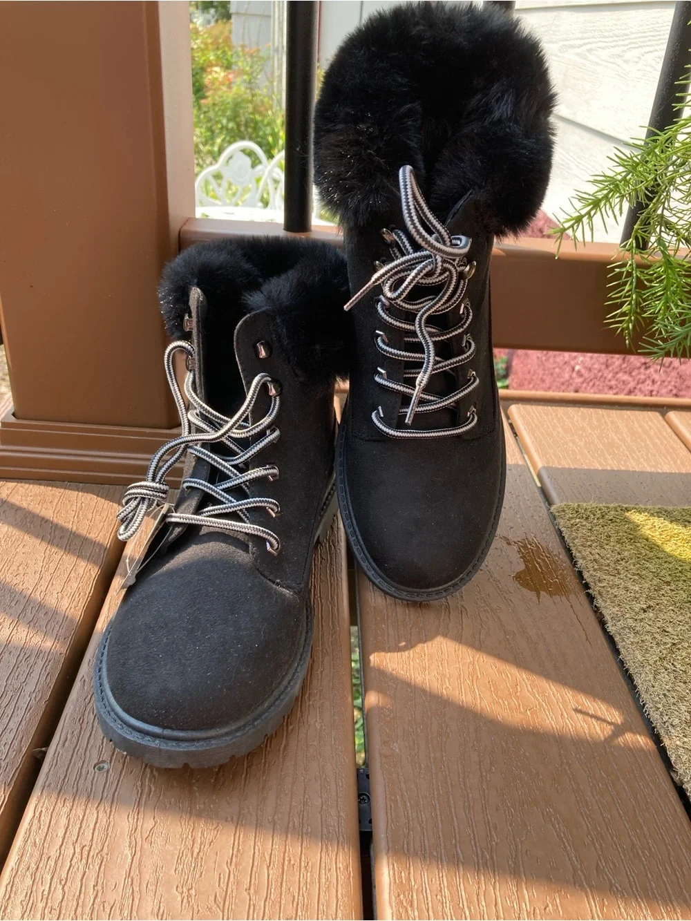 New Rock & Candy by Zigi size 9 black faux suede fur trim lace up boots
